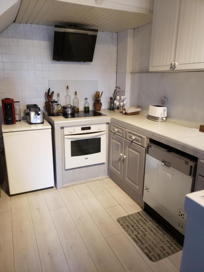 Chambre Dans Une Grande Maison Entre Canal Du Midi Et Centre Ville Béziers Exterior foto